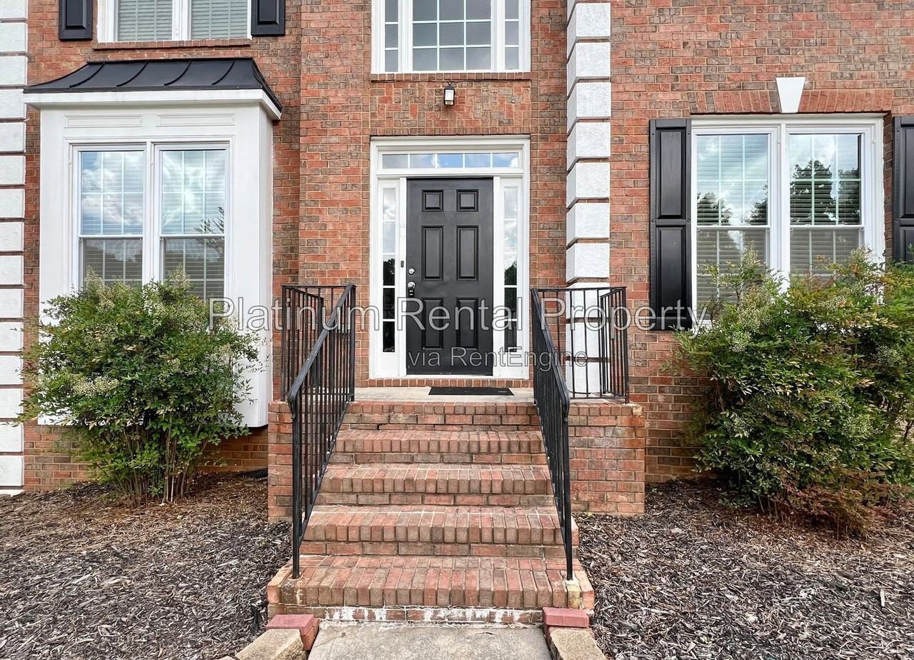 2980 Highland Pass - Photo 2 of 45