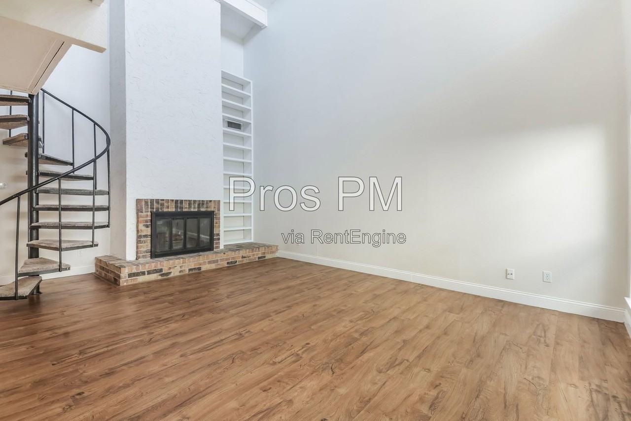 9512 Amberton Pkwy - Photo 6 of 18