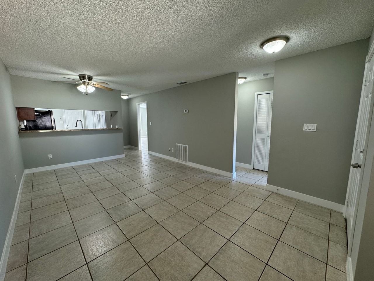 1357 Sophie Blvd - Photo 2 of 19
