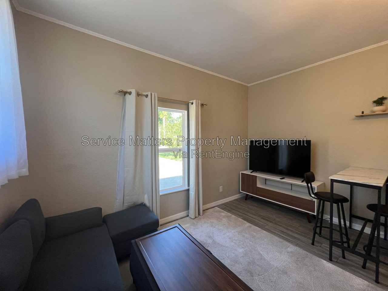 8184 Excelsior Dr - Photo 3 of 21