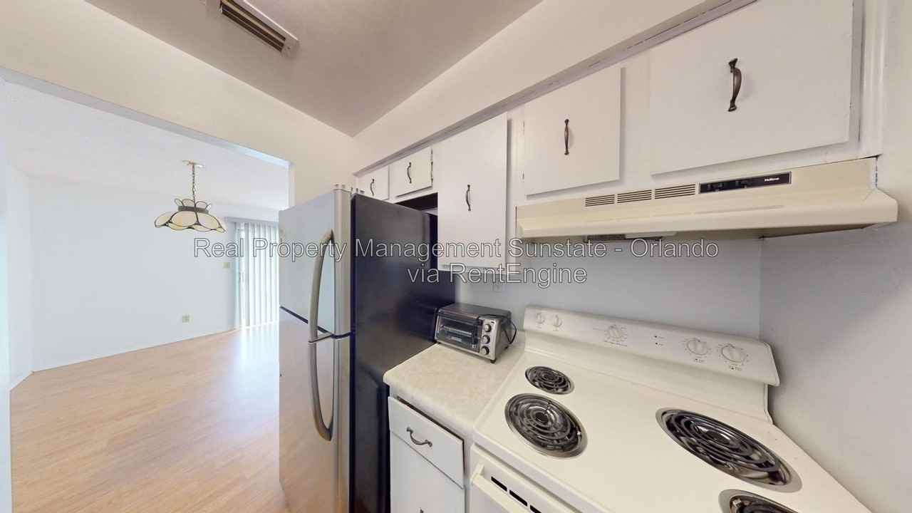 3035 George Mason Ave #C - Photo 3 of 25