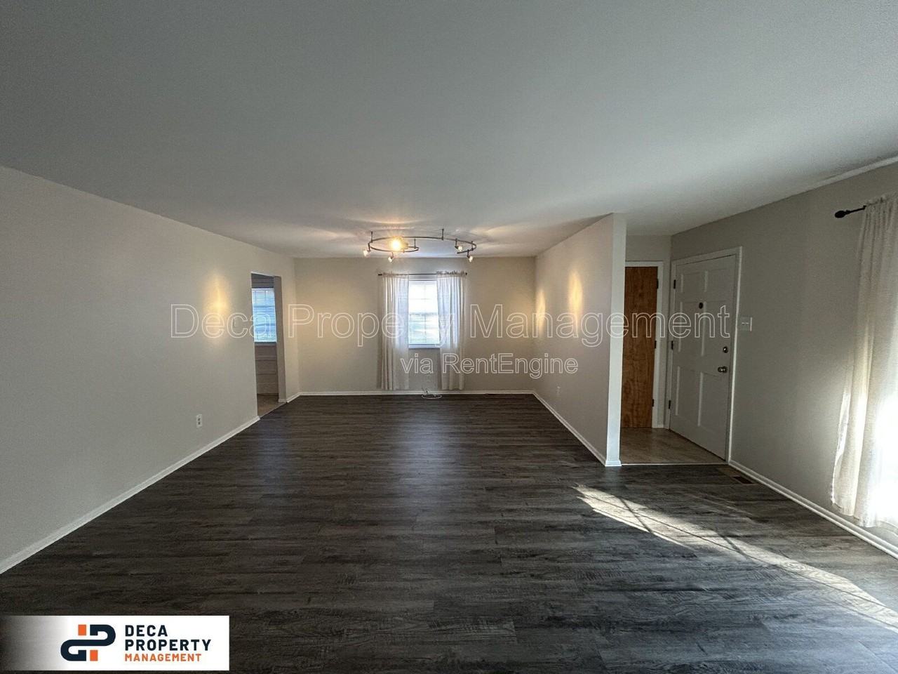 10110 Buffton Dr - Photo 2 of 13