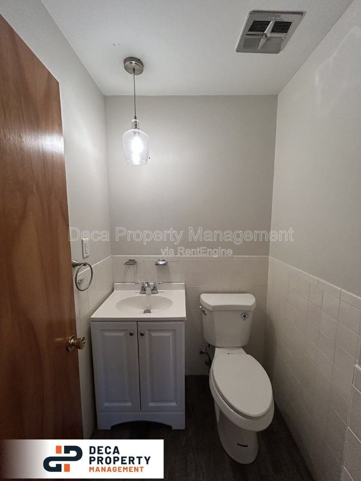 10110 Buffton Dr - Photo 6 of 13