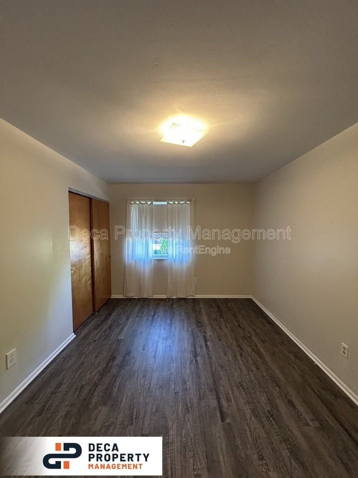10110 Buffton Dr - Photo 7 of 13