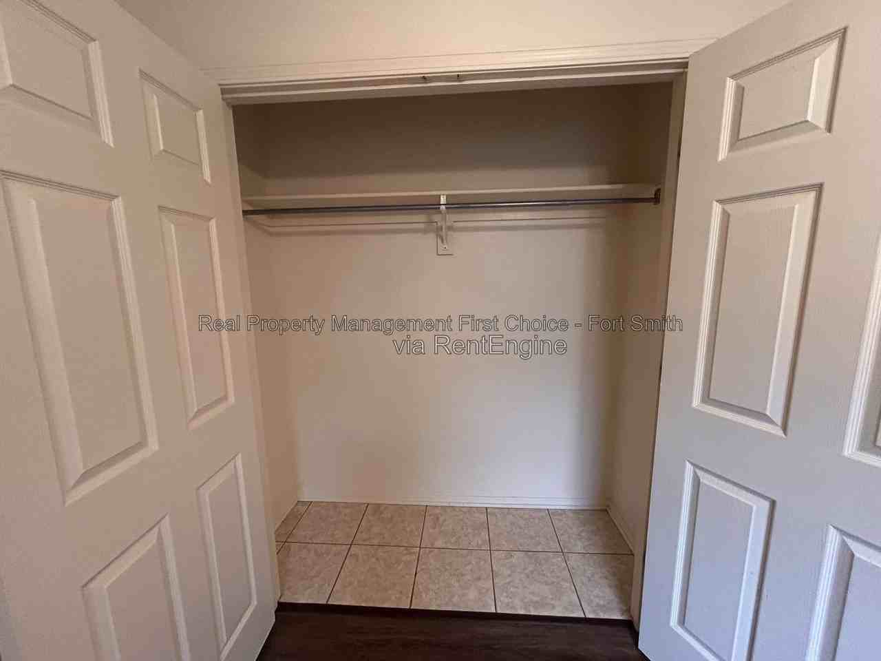 1431 Brazil Ave - Photo 6 of 13