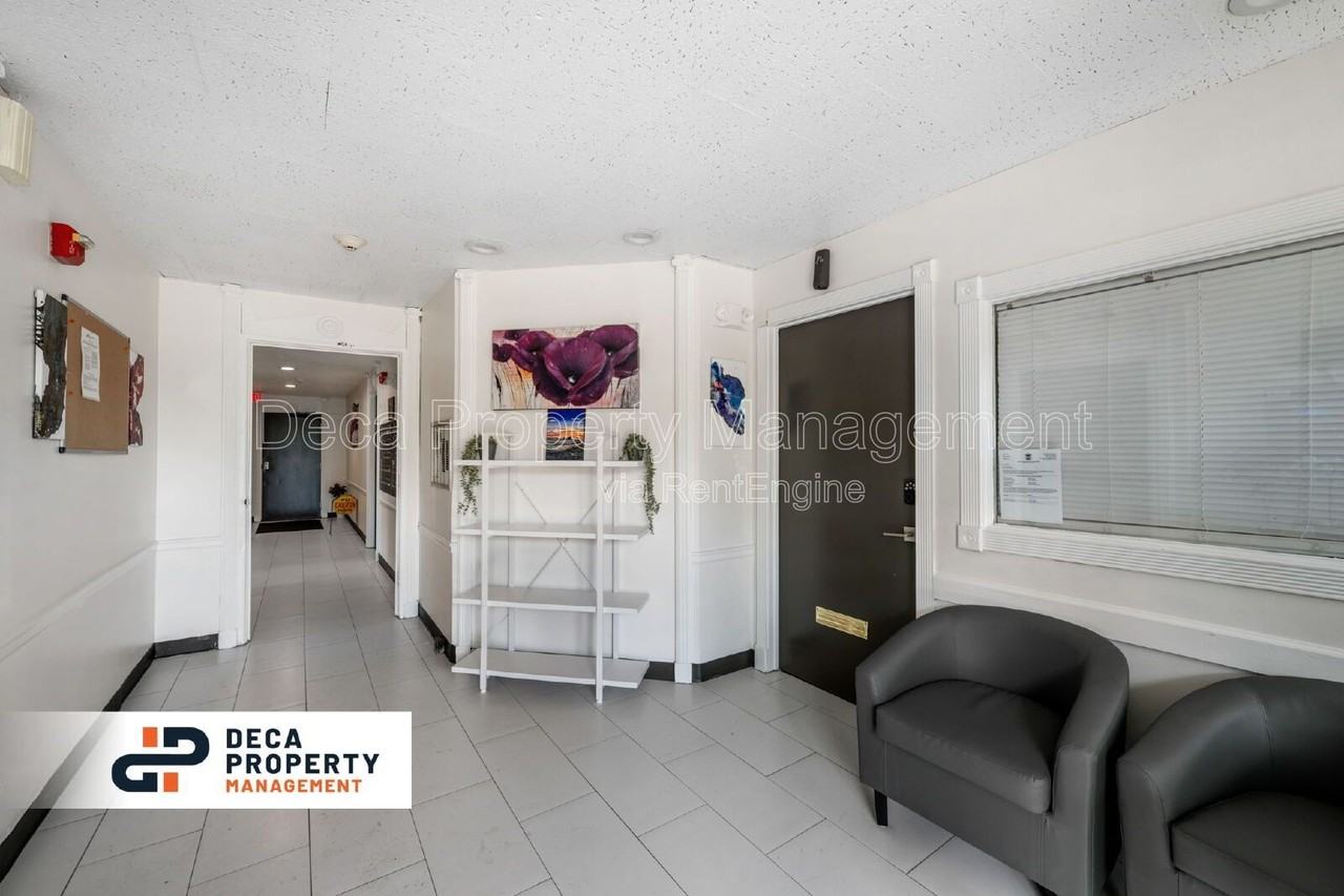 4020 Lindell Blvd - Photo 5 of 19