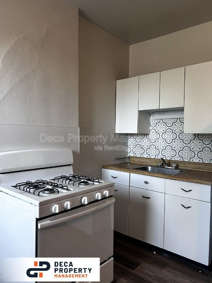 3226 Utah St - Photo 7 of 12