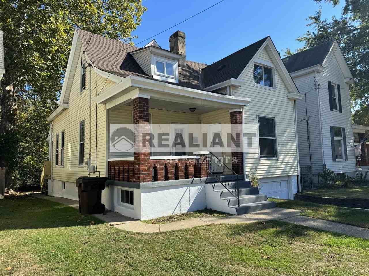 4516 Huntington Ave