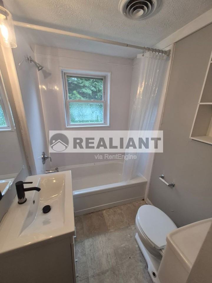 16 Michigan Ave - Photo 7 of 16