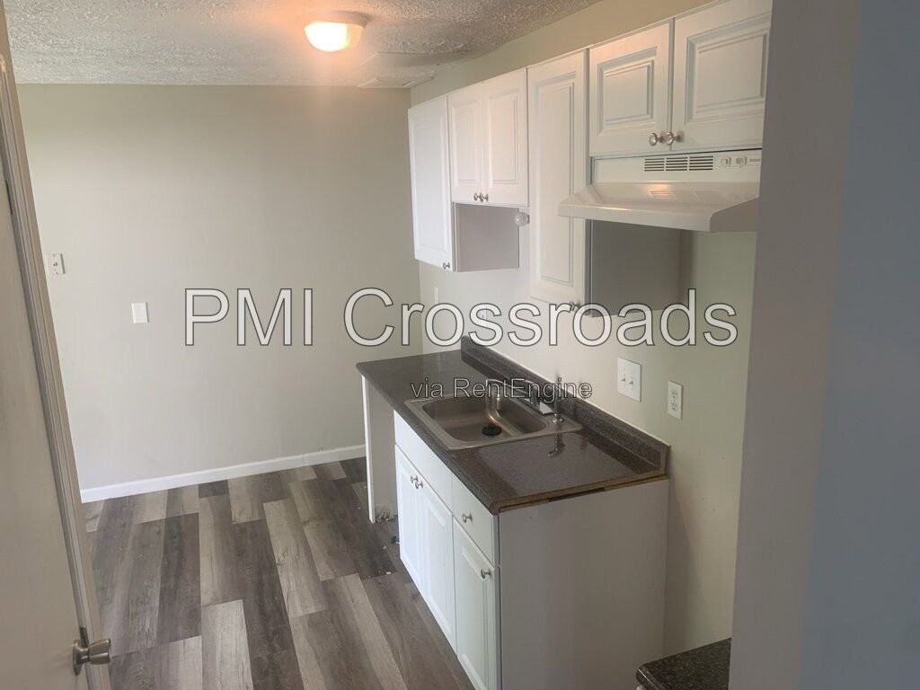 2761 Wedge St - Photo 2 of 17