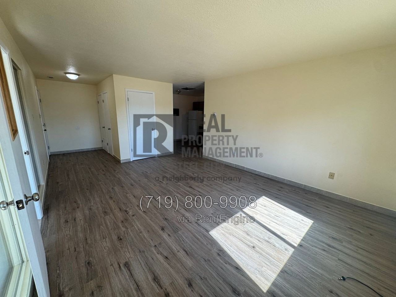 2116 Norman Ln #B - Photo 5 of 17
