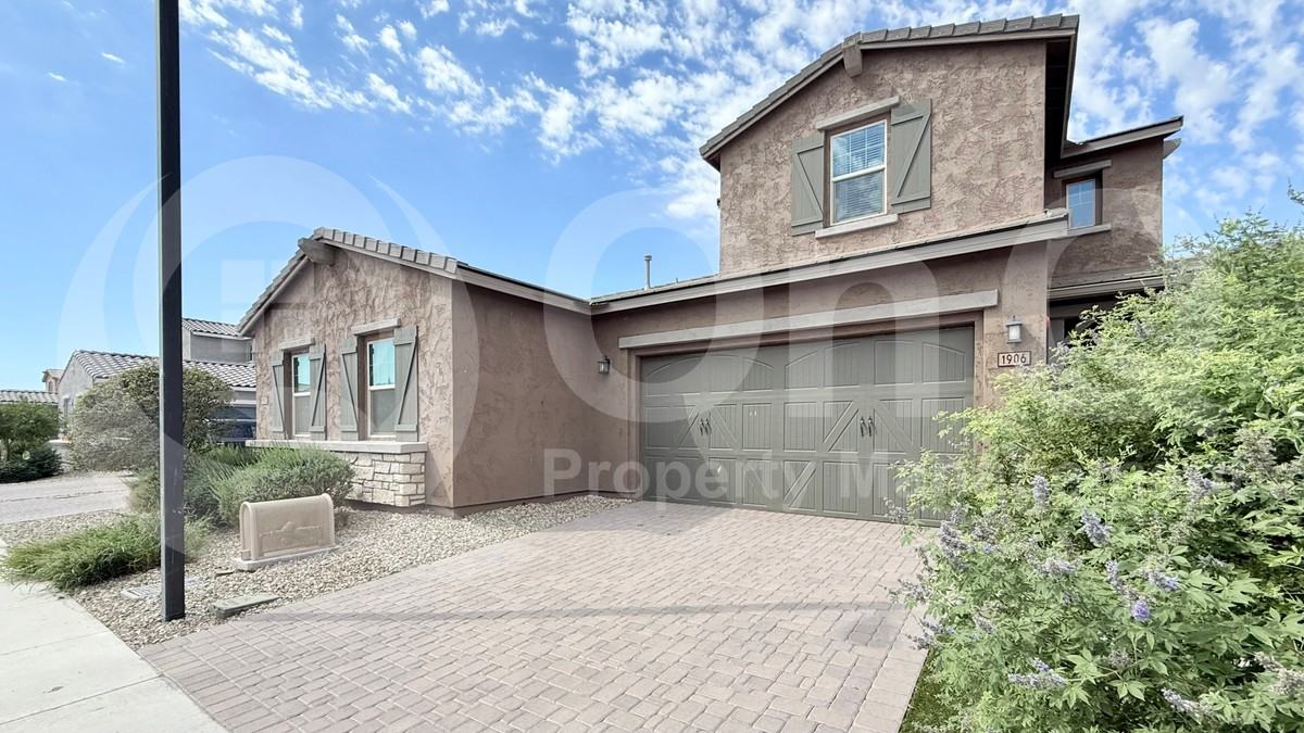 1906 N 140th Dr - Photo 2 of 29