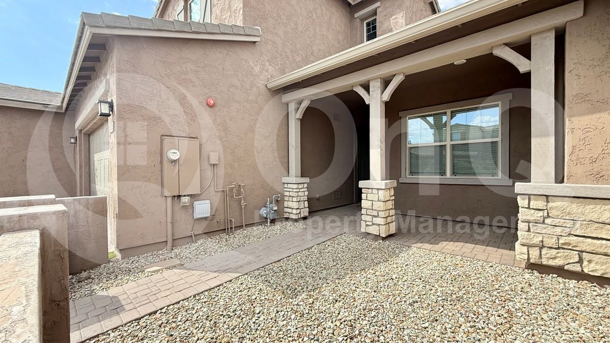 1906 N 140th Dr - Photo 3 of 29