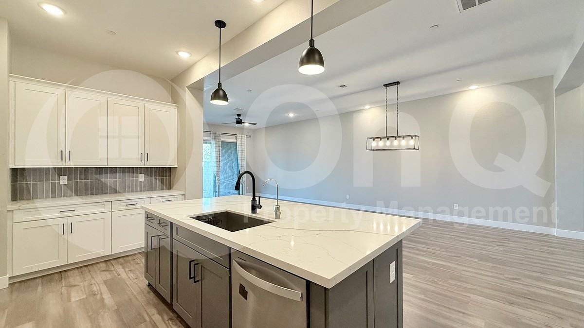 1906 N 140th Dr - Photo 7 of 29