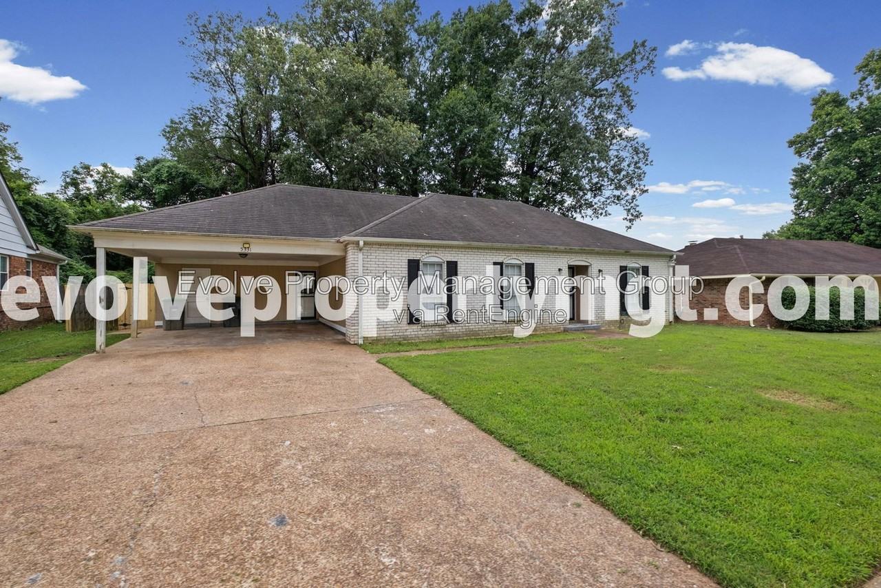 5331 Pipers Gap Dr - Photo 3 of 25