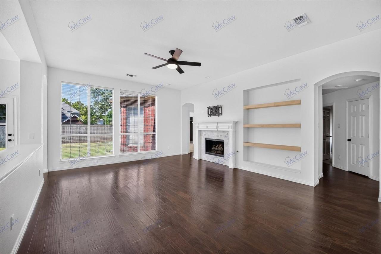8009 Owl Creek Ln - Photo 5 of 19