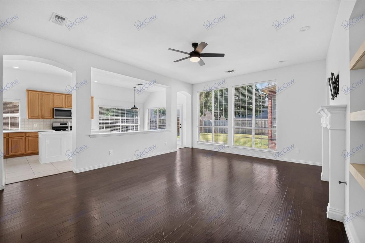 8009 Owl Creek Ln - Photo 6 of 19