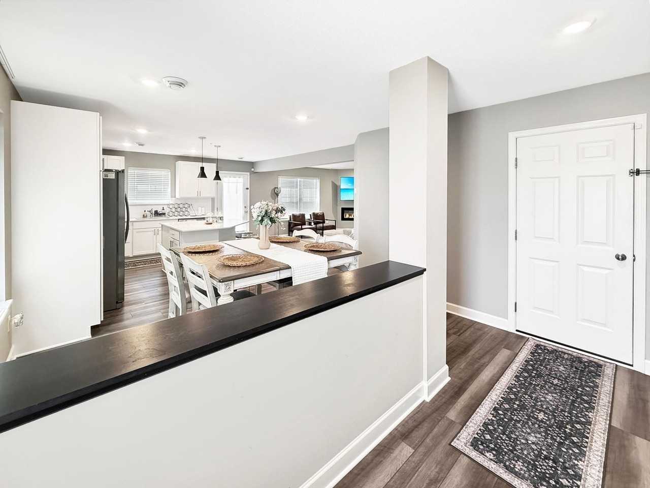 23311 124th Ave - Photo 3 of 17