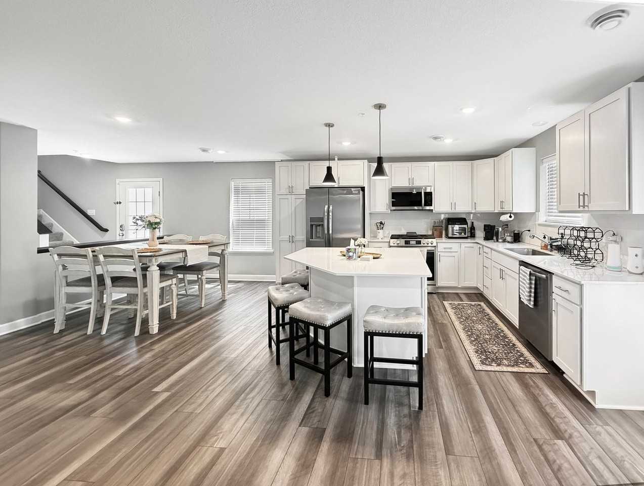 23311 124th Ave - Photo 6 of 17
