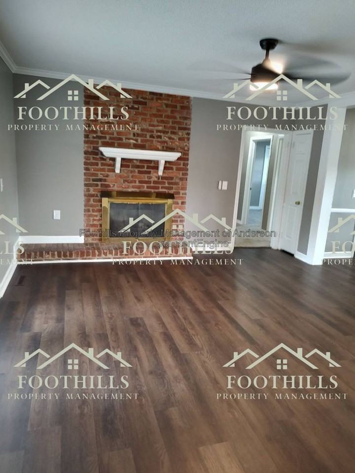 510 Drayton Cir - Photo 3 of 22