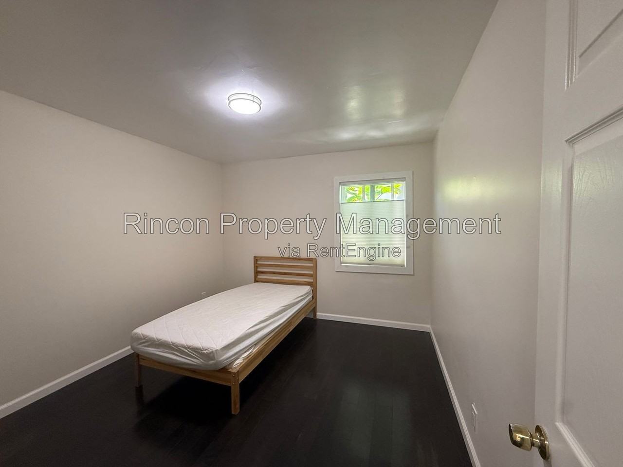238 Douglas Ave - Photo 7 of 18