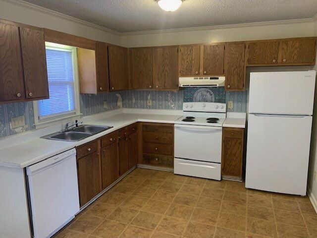 202 Kristin Dr #A - Photo 3 of 20