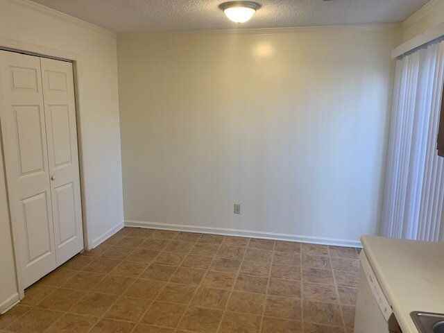 202 Kristin Dr #A - Photo 4 of 20
