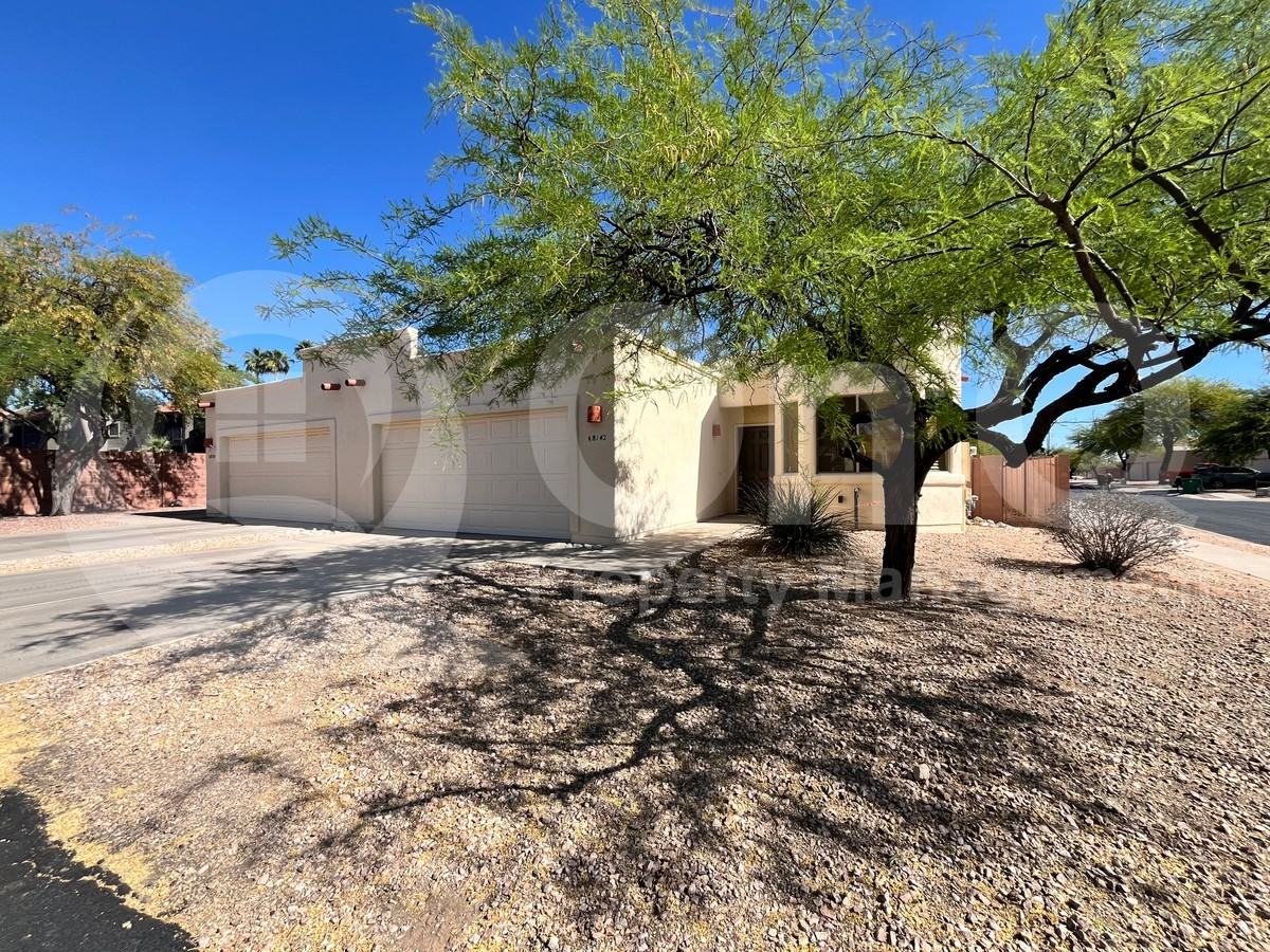 8142 N Peppersauce Dr - Photo 4 of 19