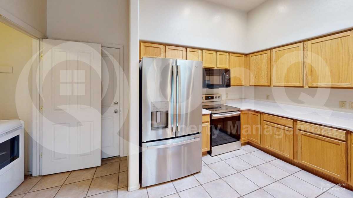 8142 N Peppersauce Dr - Photo 5 of 19