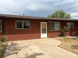 featured image of 4904 S Iowa Ave