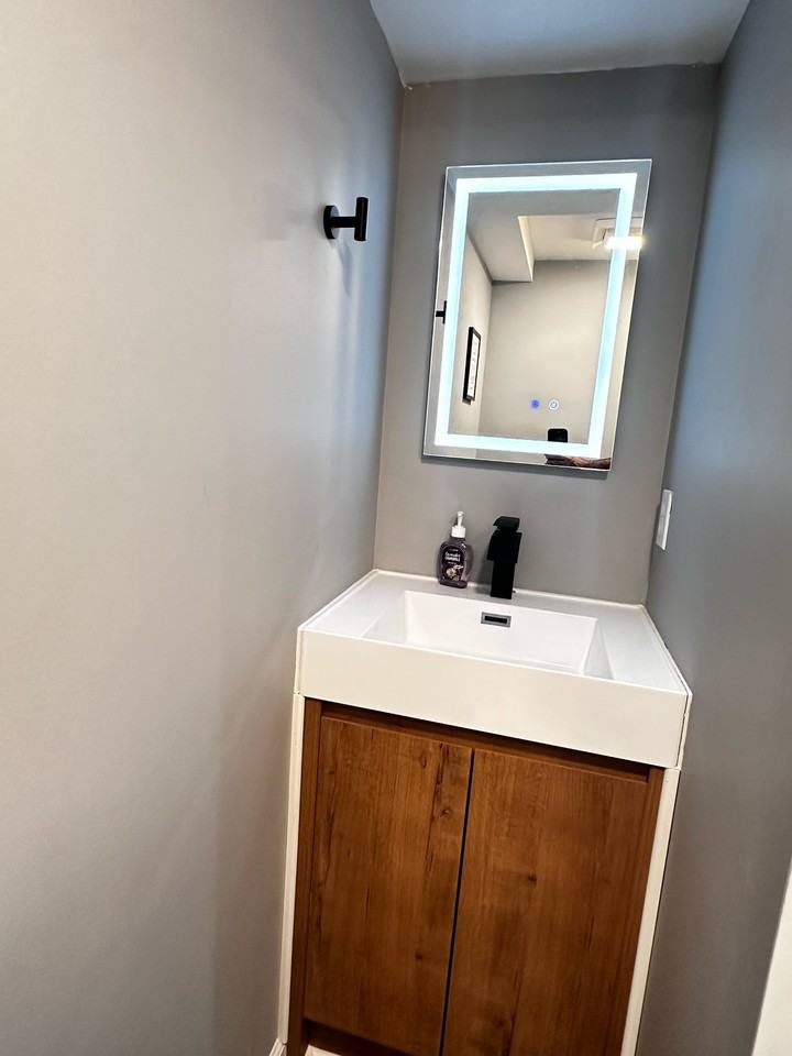 609 P St Nw #B - Photo 6 of 12