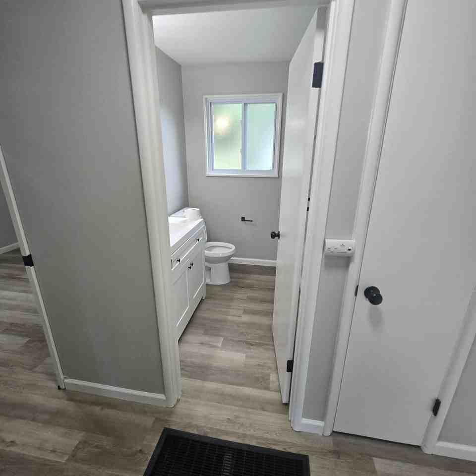16 Montclair Ct #NA - Photo 5 of 8