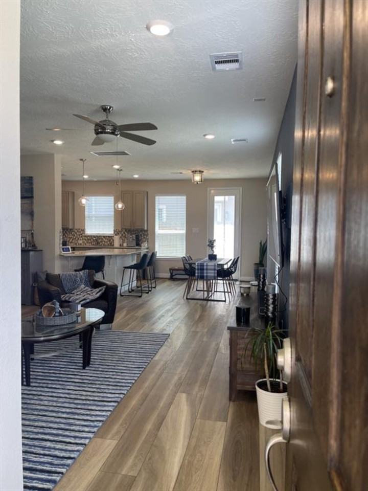 10215 Alder Ridge Dr #NA - Photo 5 of 42
