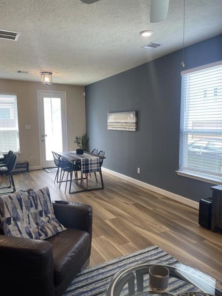 10215 Alder Ridge Dr #NA - Photo 6 of 42