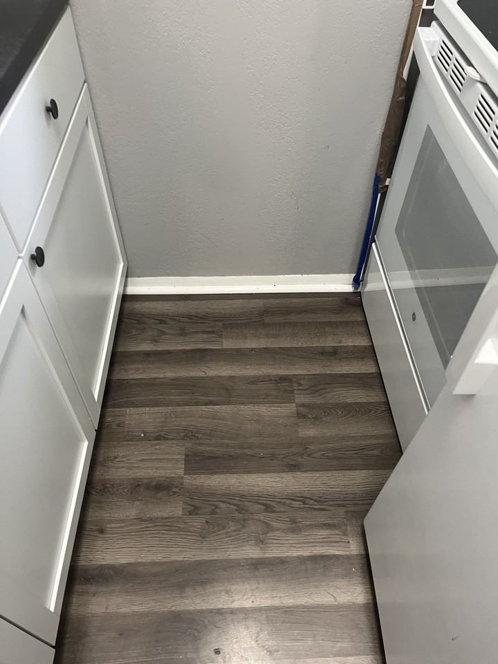 521 E F St #NA - Photo 2 of 15