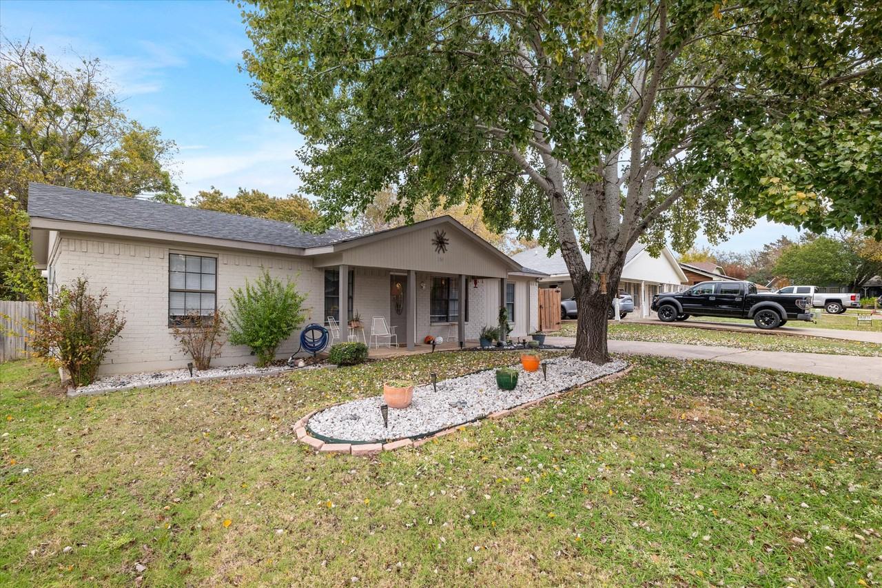 169 Prairie Creek Cir #NA - Photo 2 of 26