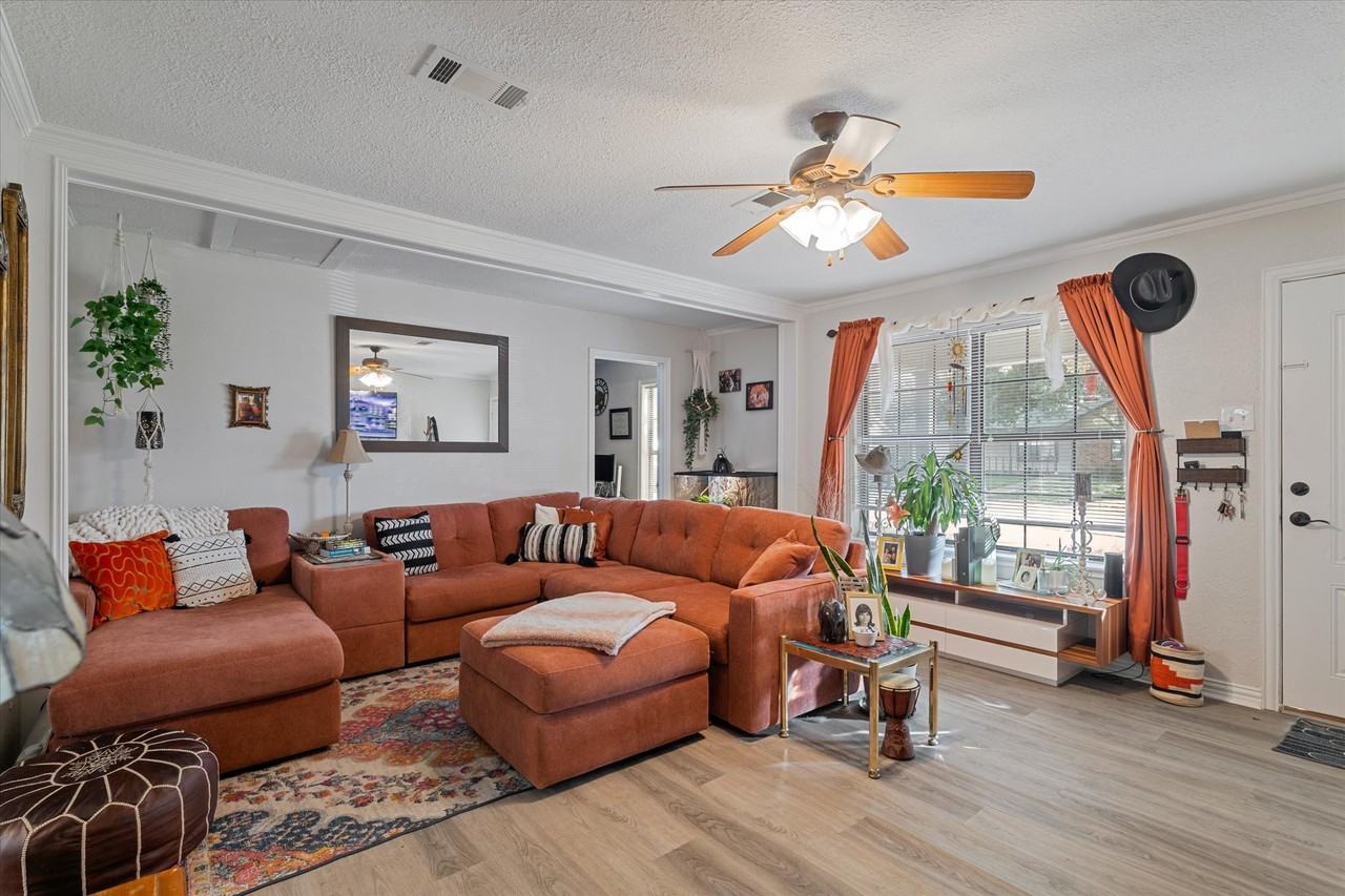 169 Prairie Creek Cir #NA - Photo 5 of 26