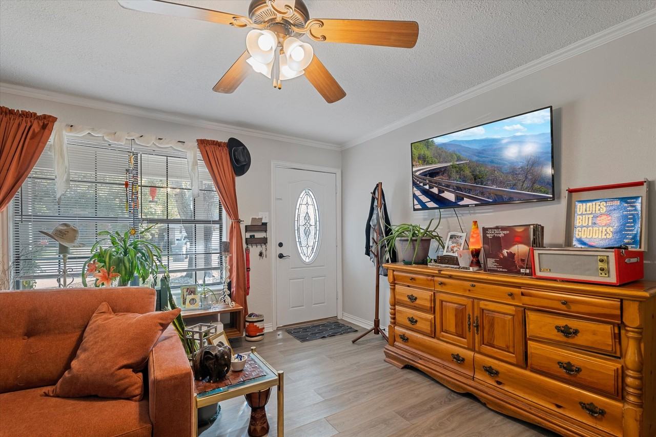 169 Prairie Creek Cir #NA - Photo 6 of 26