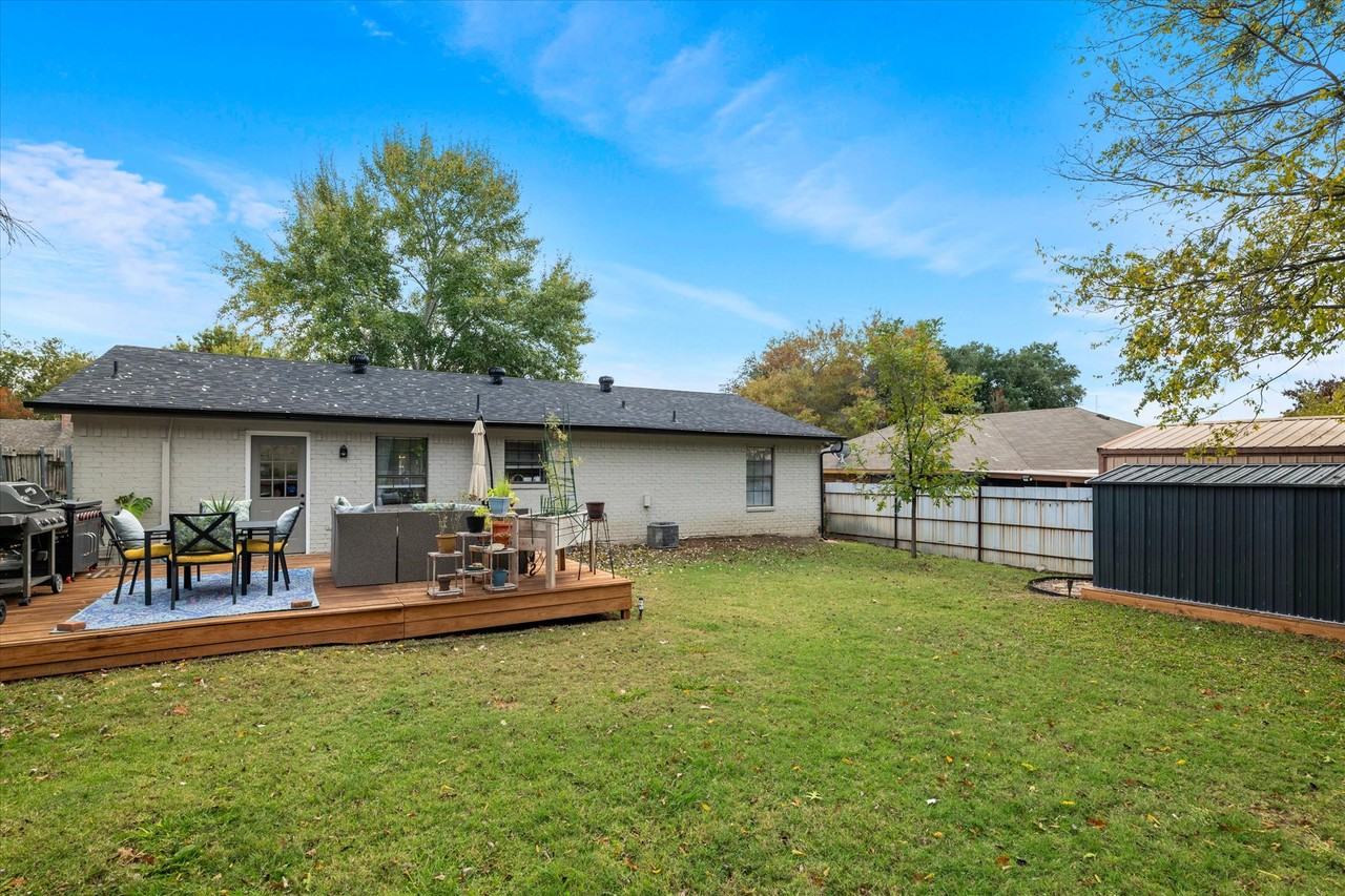 169 Prairie Creek Cir #NA - Photo 2 of 26