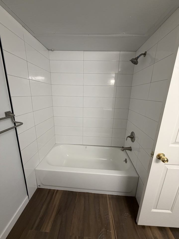 1887 Spaulding Cir #NA - Photo 2 of 14