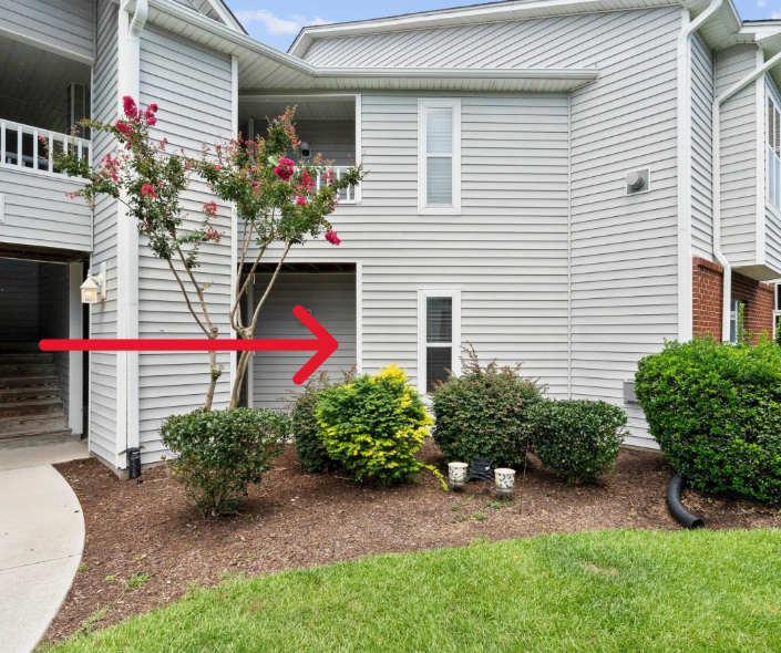 4144 Breezewood Dr #104 - Photo 3 of 10