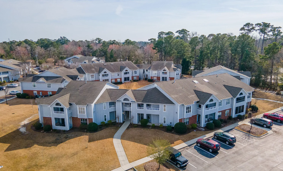 4144 Breezewood Dr #104 - Photo 4 of 10