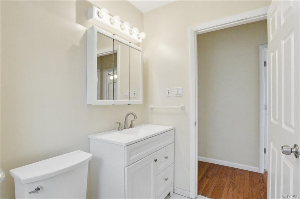 315 Crestwood Ave #FL2 - Photo 4 of 14