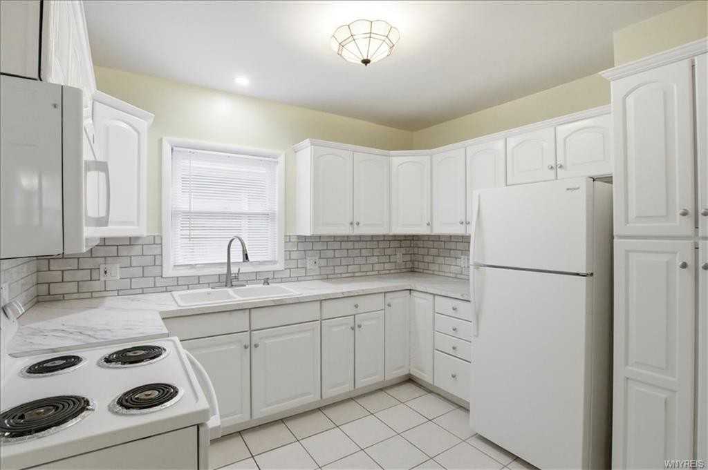 315 Crestwood Ave #FL2 - Photo 7 of 14