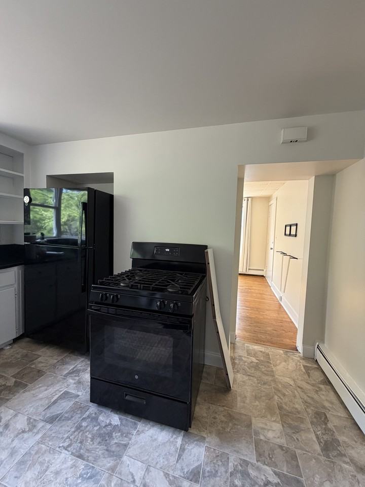 203 Hilldale Ave #1 - Photo 6 of 10