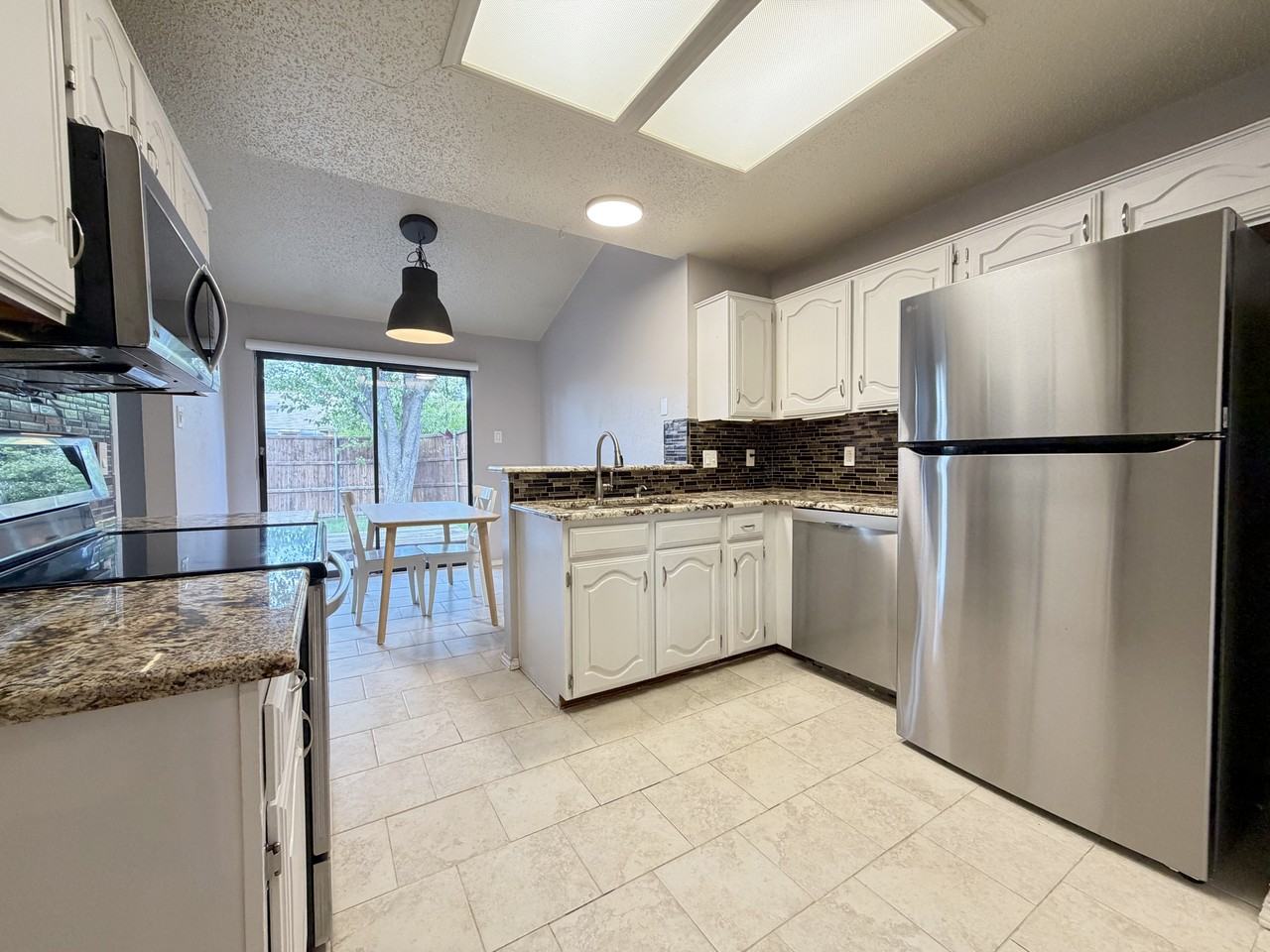 1717 Sterling Ln #NA - Photo 5 of 13