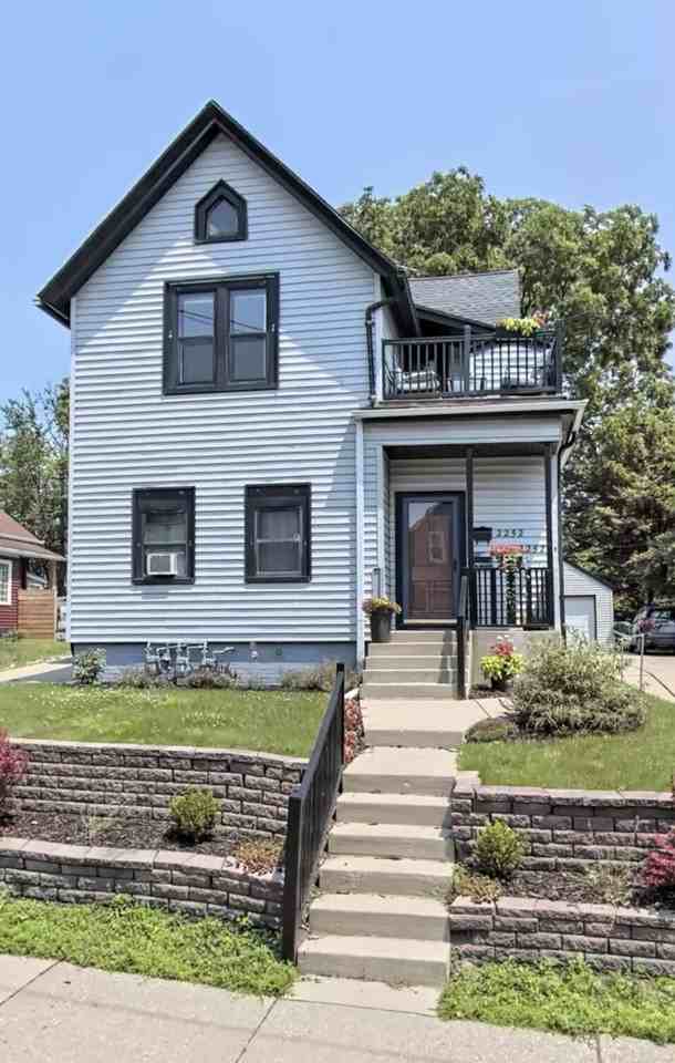 2250 S Winchester St - Photo 4 of 4