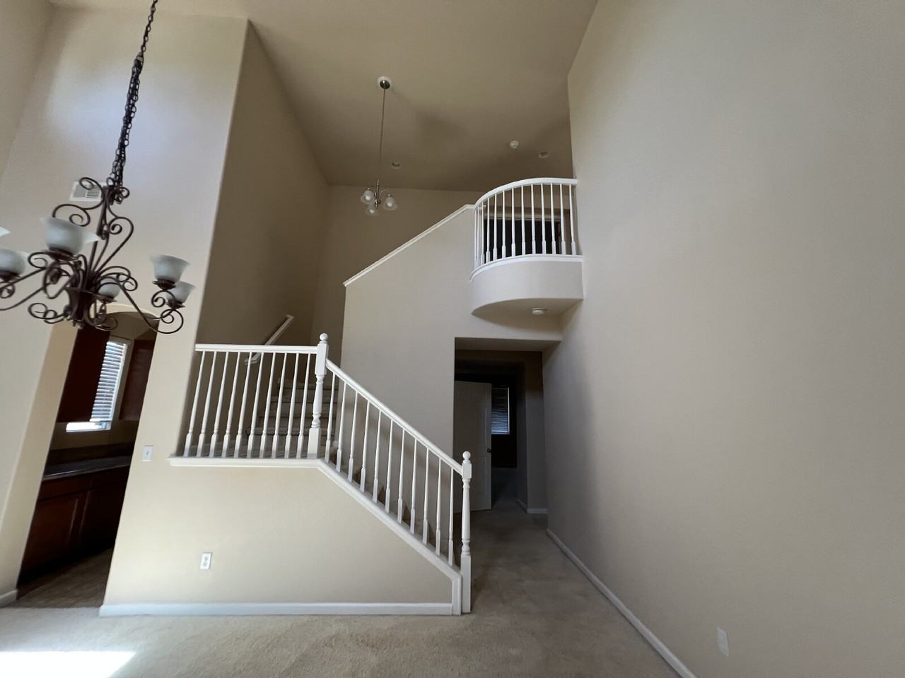 3892 Colma Ave - Photo 4 of 32