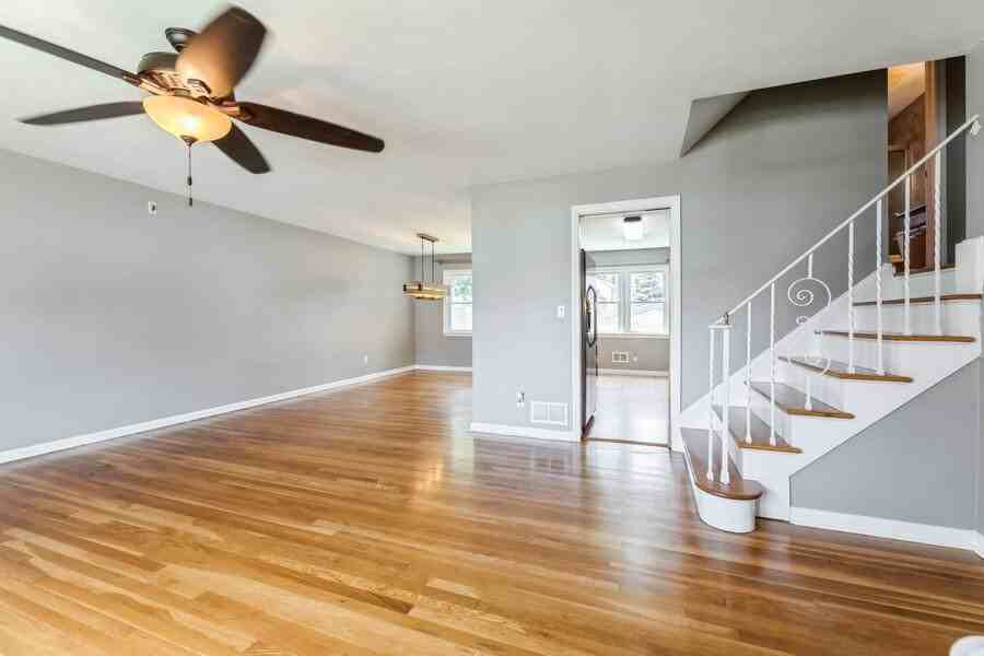 150 Pleasant Ave - Photo 2 of 47