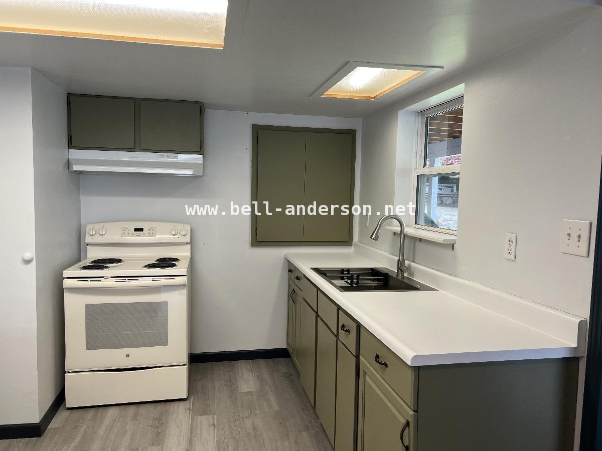 21304 3rd Ave S - Photo 2 of 10